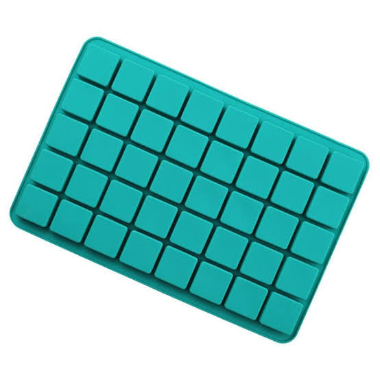 40 in 1 SQUARE CHOCOLATE MOULD